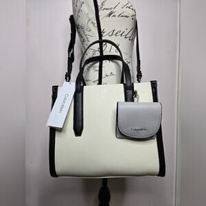 NWT CALVIN KLEIN Womens Off White Grey and Black Handbag with Crossbody Strap
